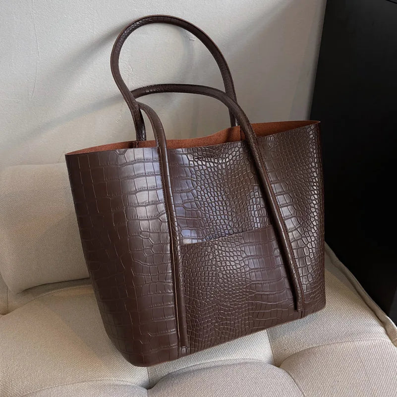 Cira | Vintage Shoulder Bag in Brown Crocodile-Print Leather